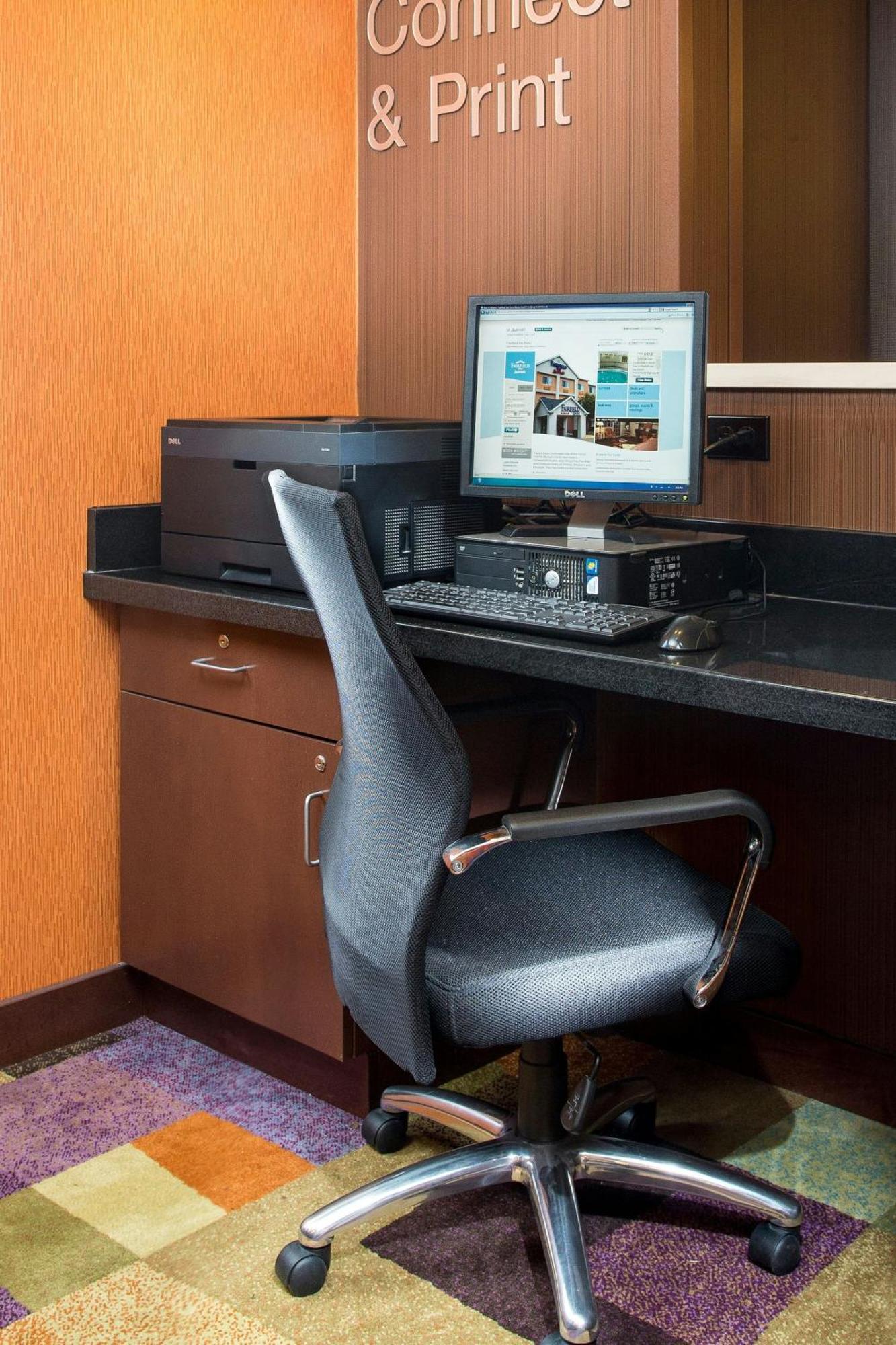Fairfield Inn & Suites Peru Εξωτερικό φωτογραφία