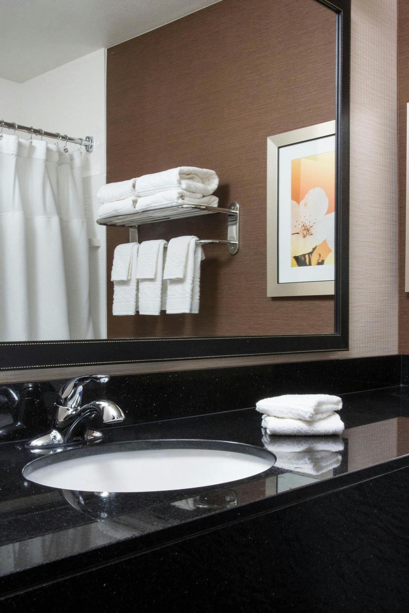 Fairfield Inn & Suites Peru Εξωτερικό φωτογραφία