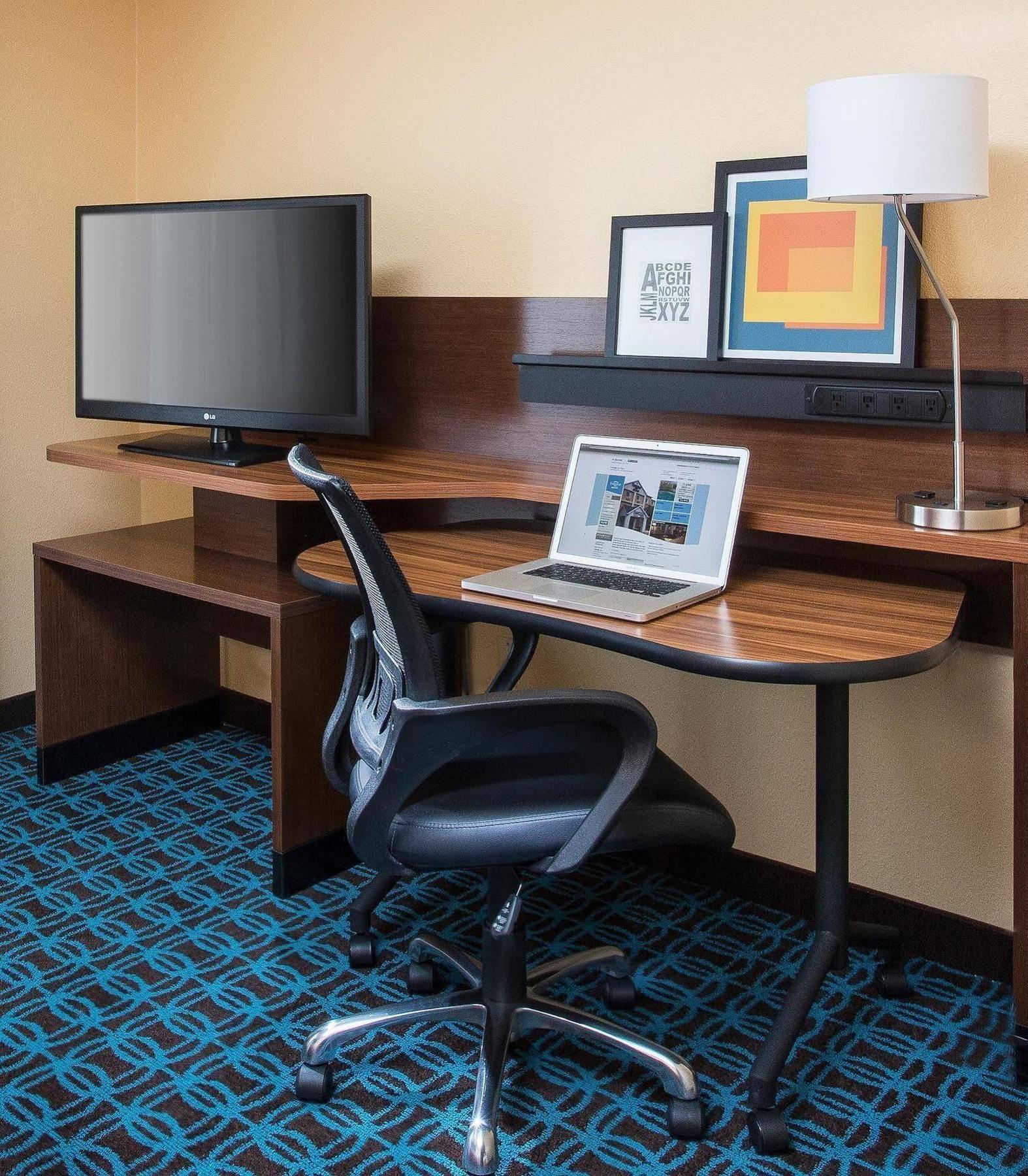 Fairfield Inn & Suites Peru Εξωτερικό φωτογραφία
